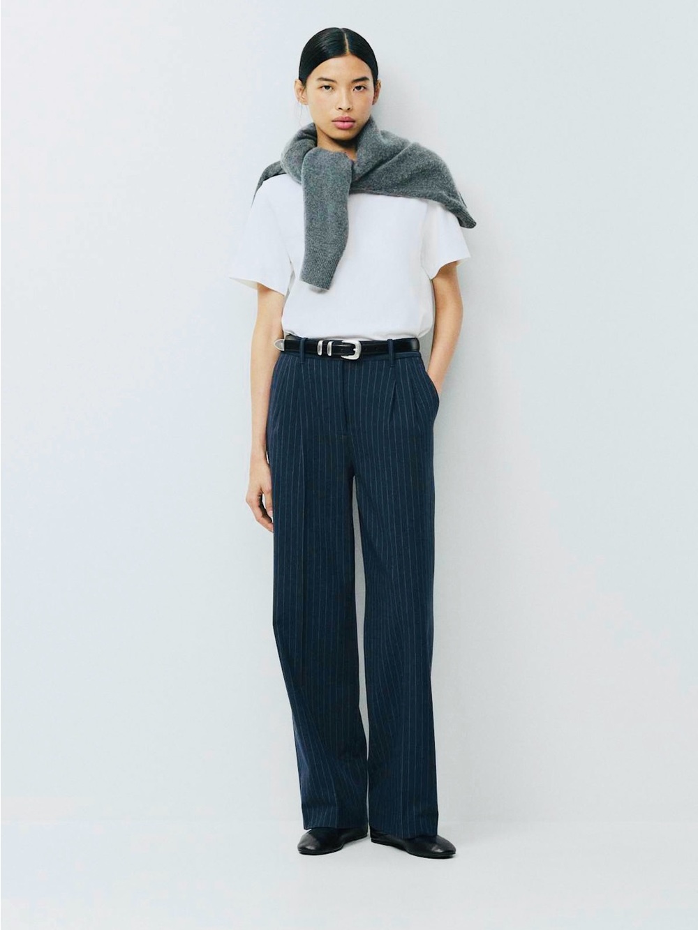 Aritzia The Effortless Pant™ Wool navy stripe 2 30”